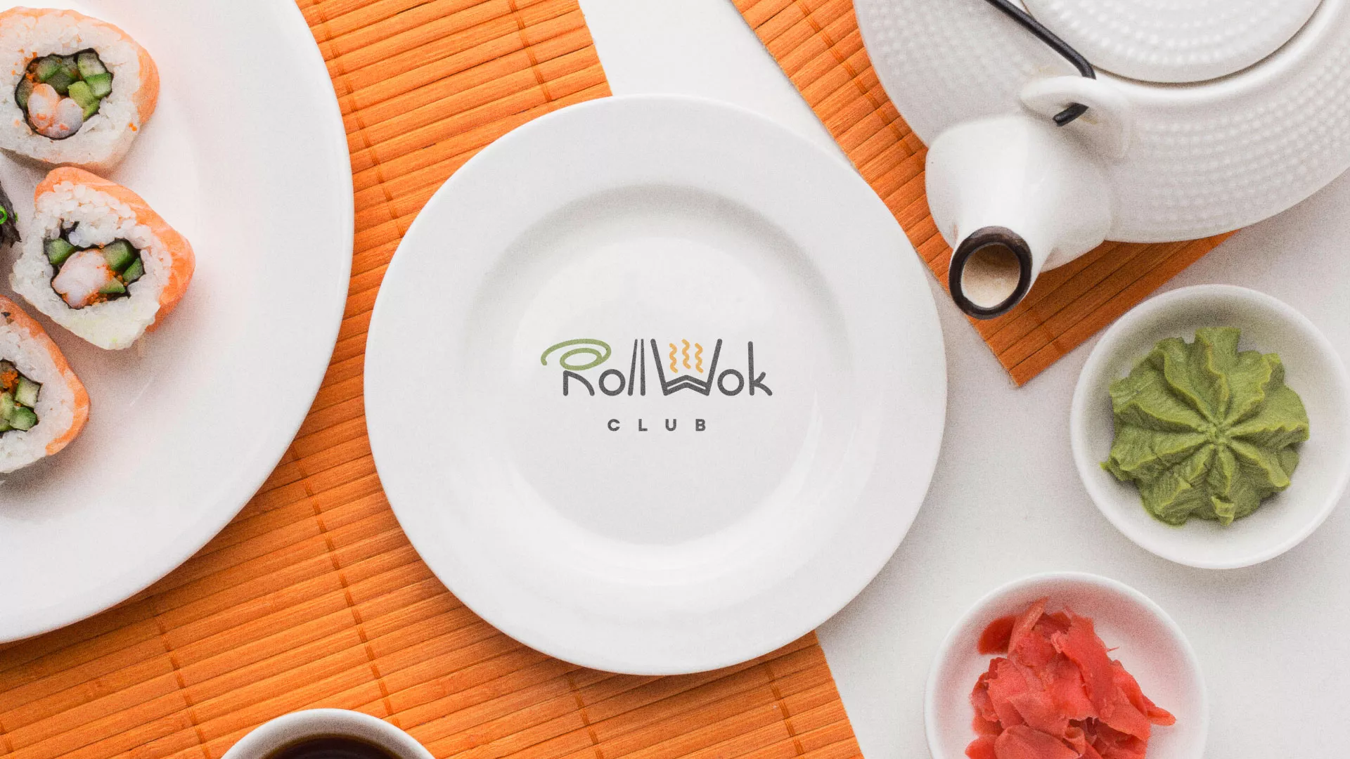 Разработка логотипа и фирменного стиля в Рославле для суши-бара «Roll Wok Club» Разработка логотипа и фирменного стиля в Рославле для суши-бара «Roll Wok Club»